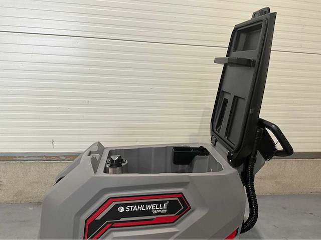 Stahwulle - 2026 - e-500sw - achterloop schrob-zuig machine - afbeelding 8 van  19