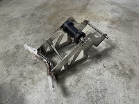 Stainless steel dinghy rollor for garage - tbr2015 - afbeelding 1 van  4
