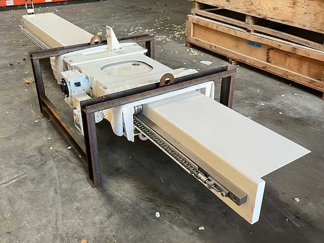 Stainless steel hydraulic jet ski traveling lift | crane c139 - afbeelding 1 van  8