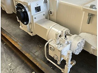 Stainless steel hydraulic jet ski traveling lift | crane c139 - afbeelding 2 van  8