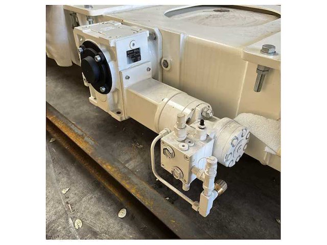 Stainless steel hydraulic jet ski traveling lift | crane c139 - afbeelding 3 van  9