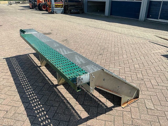 Stairs r.v.s gegalvaniseerd bordestrap - afbeelding 8 van  11