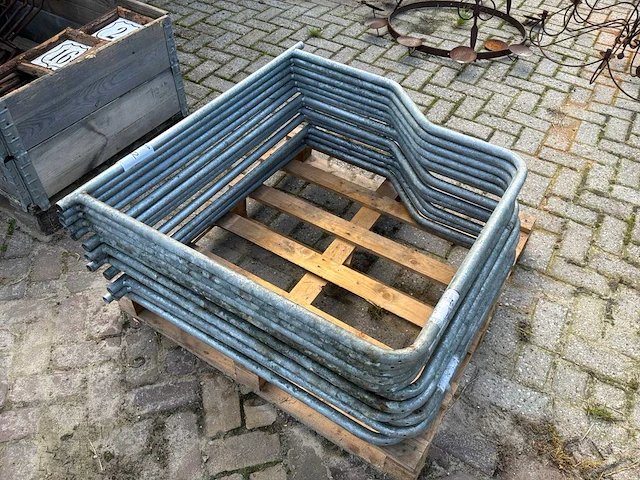 Stal tussenrek (14x) - afbeelding 1 van  2