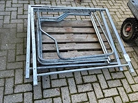 Stal tussenrek (2x)