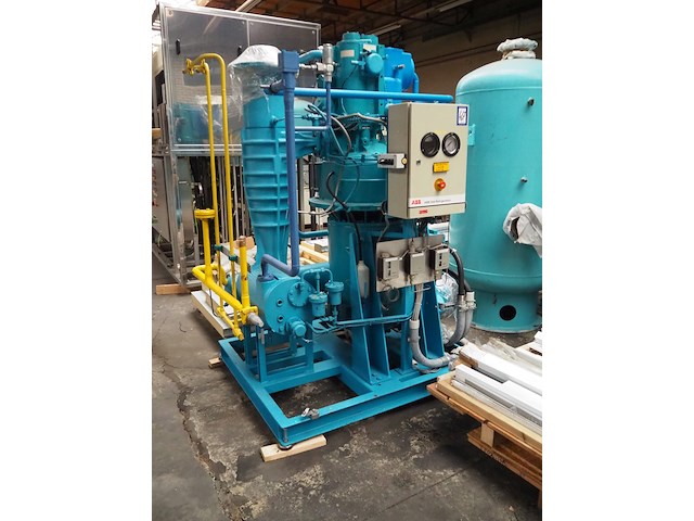 Stal - afbeelding 1 van  10