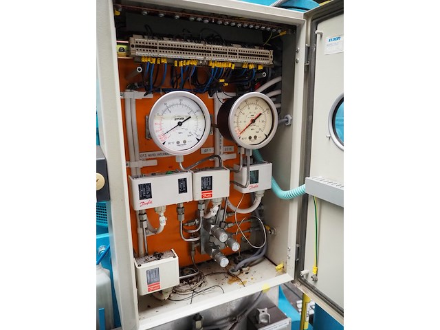 Stal - afbeelding 6 van  14