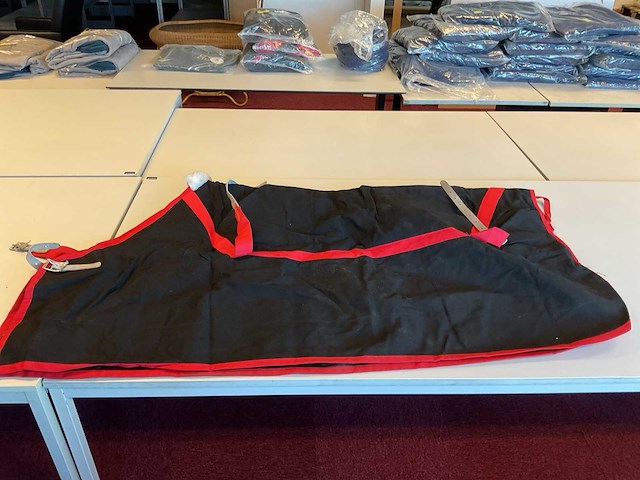 Staldek - afbeelding 1 van  4