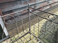 Stalen bed - afbeelding 4 van  4