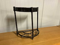 Stalen bijzettafel - afbeelding 1 van  4