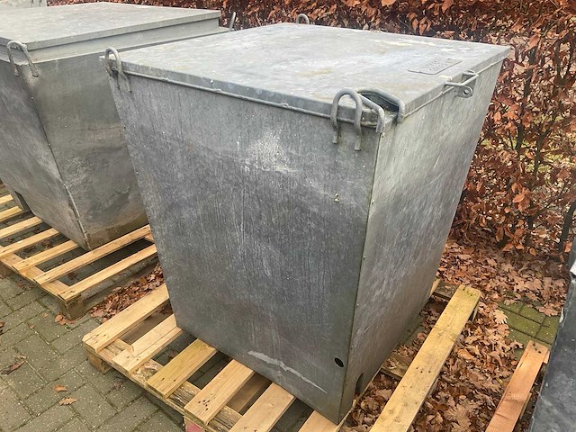 Stalen bouwwaterput - afbeelding 2 van  4