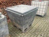 Stalen bouwwaterput - afbeelding 1 van  3