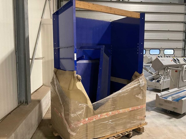 Stalen bufferopslag deel - afbeelding 2 van  2