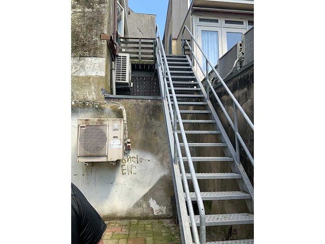 Stalen buiten (vlucht) trap - afbeelding 5 van  8