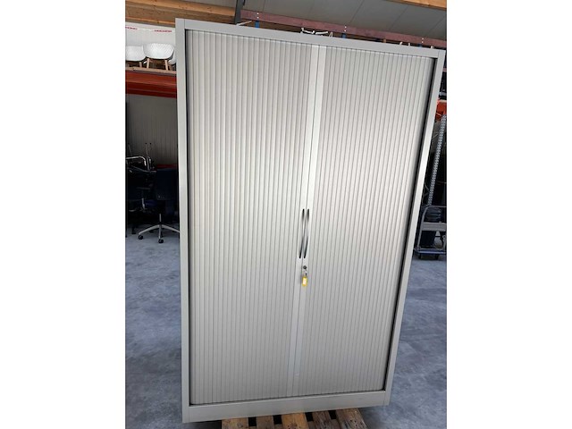 Stalen bureaukast - afbeelding 2 van  3