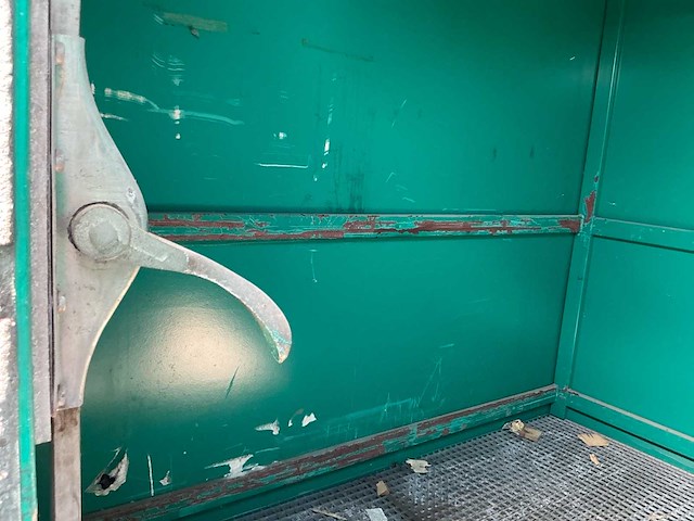 Stalen chemische opslagcontainer / milieucontainer met lekbak - afbeelding 17 van  17