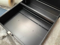 Stalen commode opklapbaar voor wandmontage zwart metaal - afbeelding 3 van  5