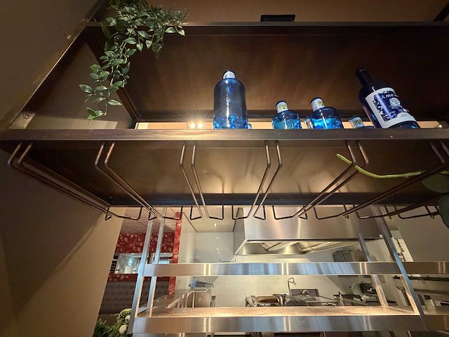 Stalen design glazenhouder frame - afbeelding 4 van  6