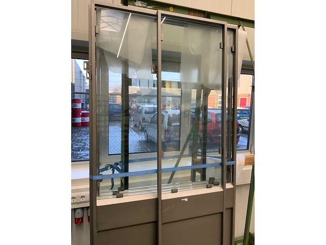 Stalen deuren en frame - afbeelding 3 van  5