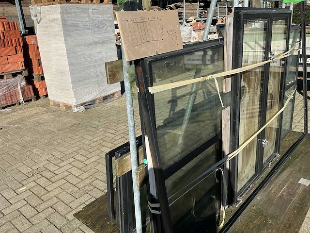 Stalen deuren+kozijnen zwart een complete pui - afbeelding 5 van  14