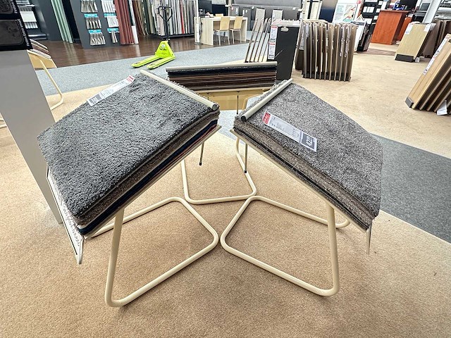 Stalen display met samples vloerbedekking (18x) - afbeelding 4 van  5
