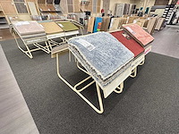 Stalen display met samples vloerbedekking (26x) - afbeelding 4 van  4