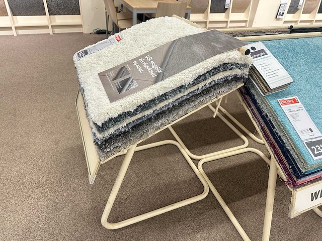 Stalen display met samples vloerbedekking (30x) - afbeelding 3 van  5