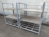 Stalen etage racks - aantal 2 stuks