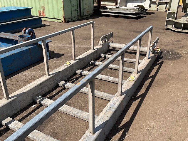 Stalen frame - afbeelding 4 van  4