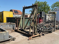 Stalen frame - afbeelding 1 van  3