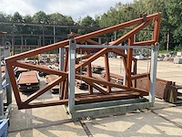 Stalen frames in bok - afbeelding 1 van  9