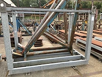 Stalen frames in bok - afbeelding 7 van  8