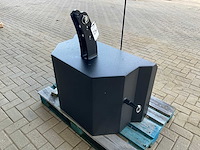 Stalen frontgewicht, “750kg” - afbeelding 4 van  6