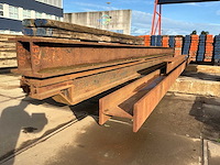 Stalen h-balk (6x)