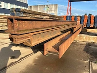 Stalen h-balk (6x)