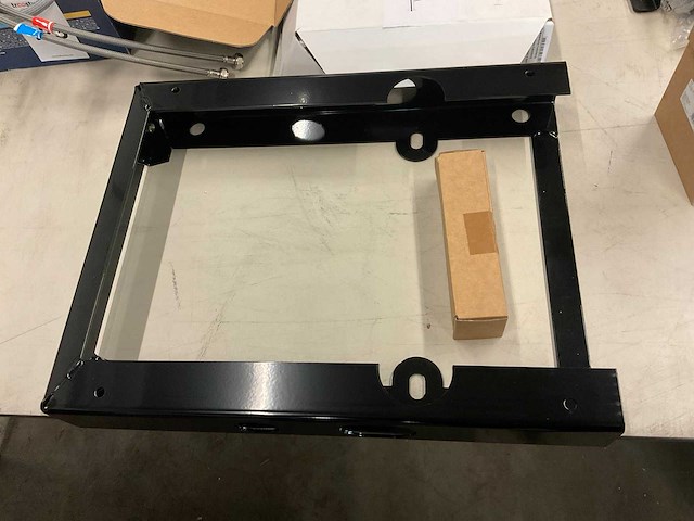 Stalen inbouwframe - afbeelding 1 van  2