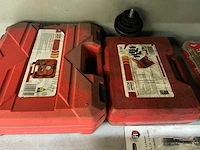 Stalen jaloeziedeurkast met ca. 15 gereedschappen - afbeelding 6 van  20