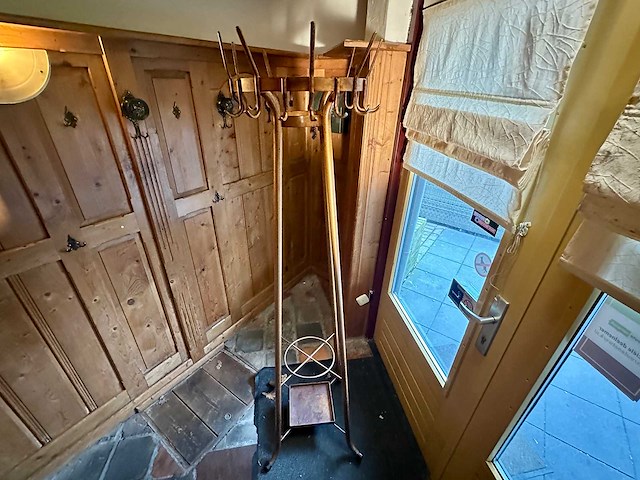 Stalen kapstok jaren 60 - afbeelding 1 van  3