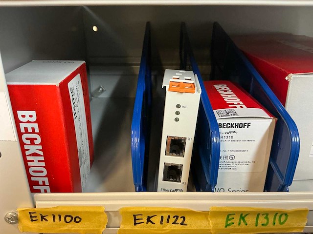 Stalen kast met beckhoff elektra onderdelen - afbeelding 3 van  47