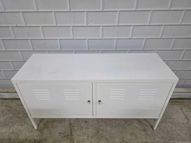Stalen kast - afbeelding 3 van  3