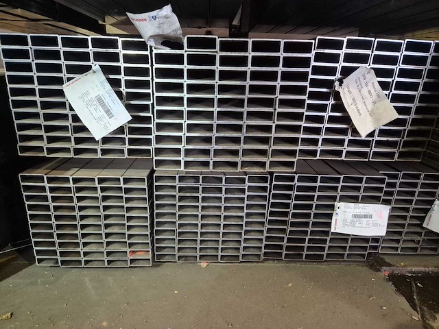 Stalen kokerprofielen (e235) - 4 bundel - afbeelding 2 van  7