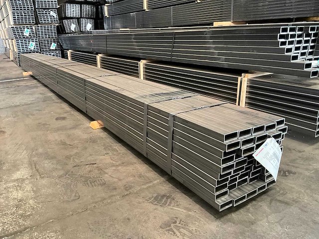 Stalen kokerprofielen e235 - 6 bundels - afbeelding 2 van  6