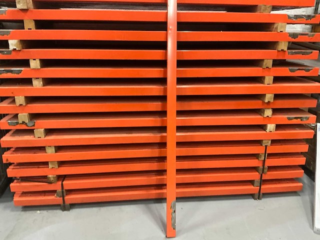 Stalen kokers (104x) - afbeelding 1 van  3