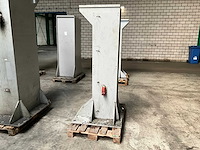 Stalen kolom (3x) - afbeelding 3 van  4