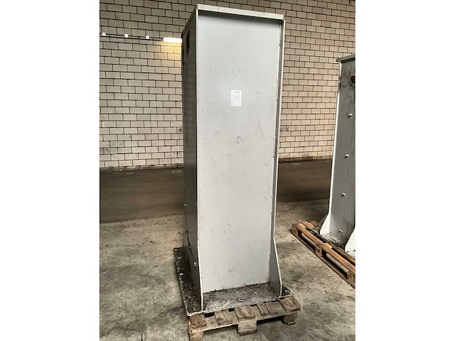 Stalen kolom (3x) - afbeelding 7 van  7