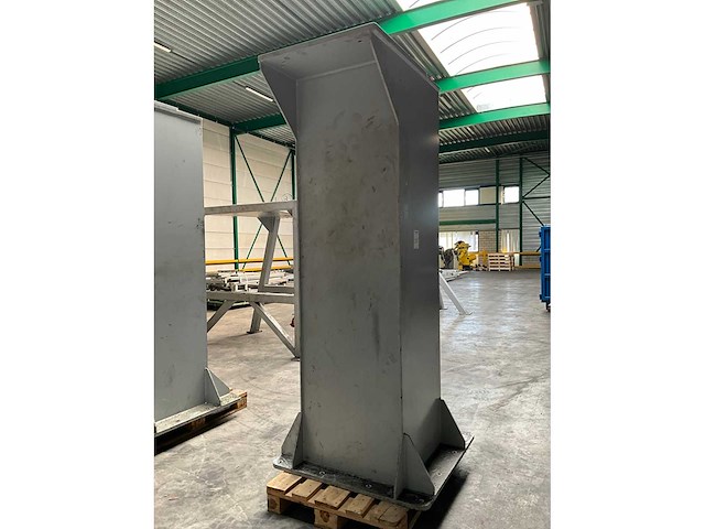 Stalen kolom - afbeelding 1 van  2