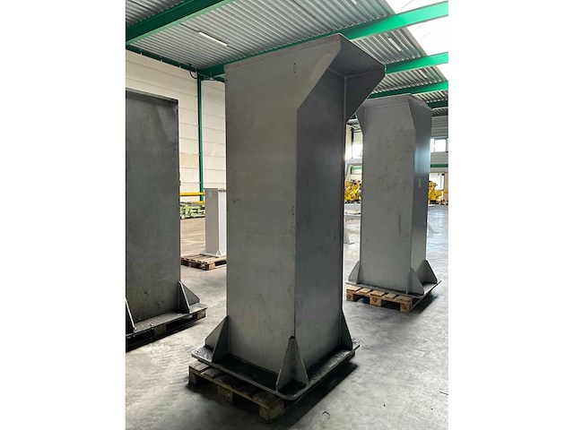 Stalen kolom - afbeelding 2 van  3