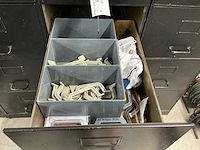 Stalen ladekast met inhoud (4x) - afbeelding 6 van  17