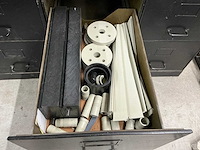 Stalen ladekast met inhoud (4x) - afbeelding 7 van  17