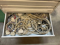 Stalen ladenkast met kabels - afbeelding 10 van  19