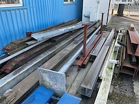 Stalen liggers - afbeelding 4 van  8